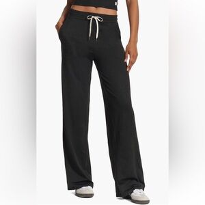 Vuori Halo Essential Wideleg Sweatpants | Black Heather | Size Small | EUC